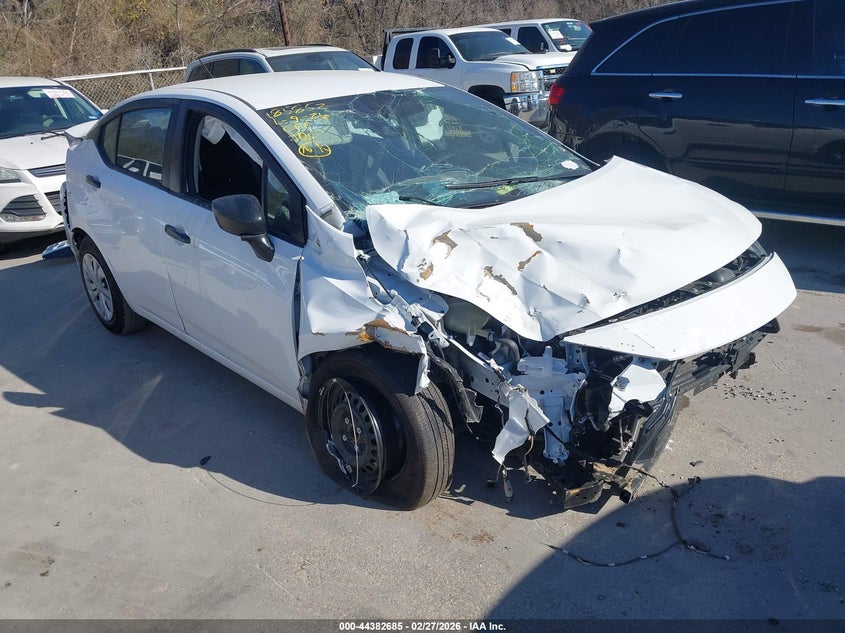 2025 Nissan Versa 1.6 S