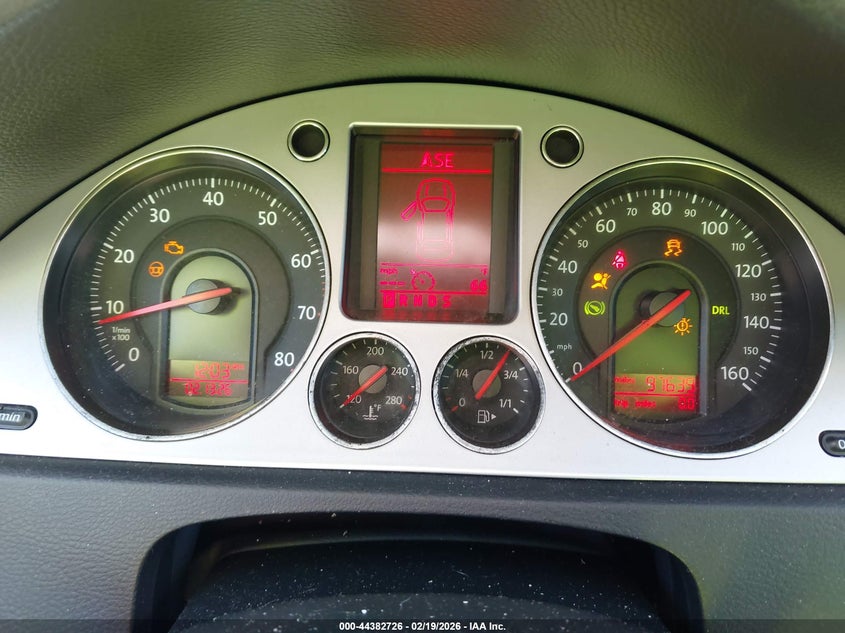 2008 Volkswagen Passat Komfort VIN: WVWAK73C48P113899 Lot: 44382726