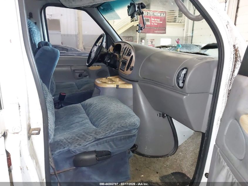 2001 Ford E-250 Recreational