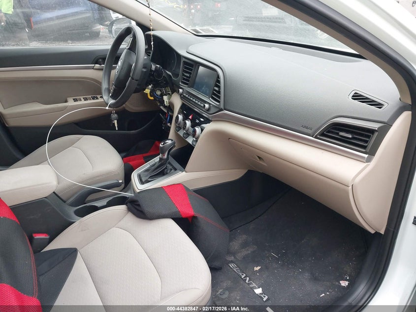 2019 Hyundai Elantra Sel