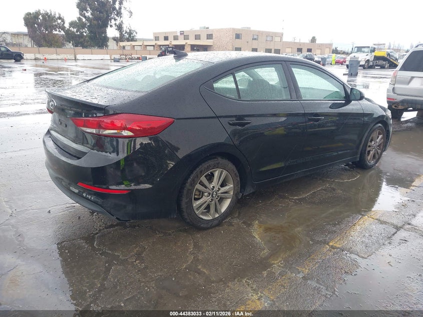 2018 Hyundai Elantra Sel