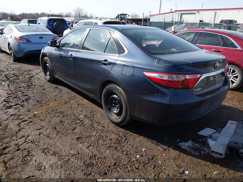 2016 Toyota Camry Le