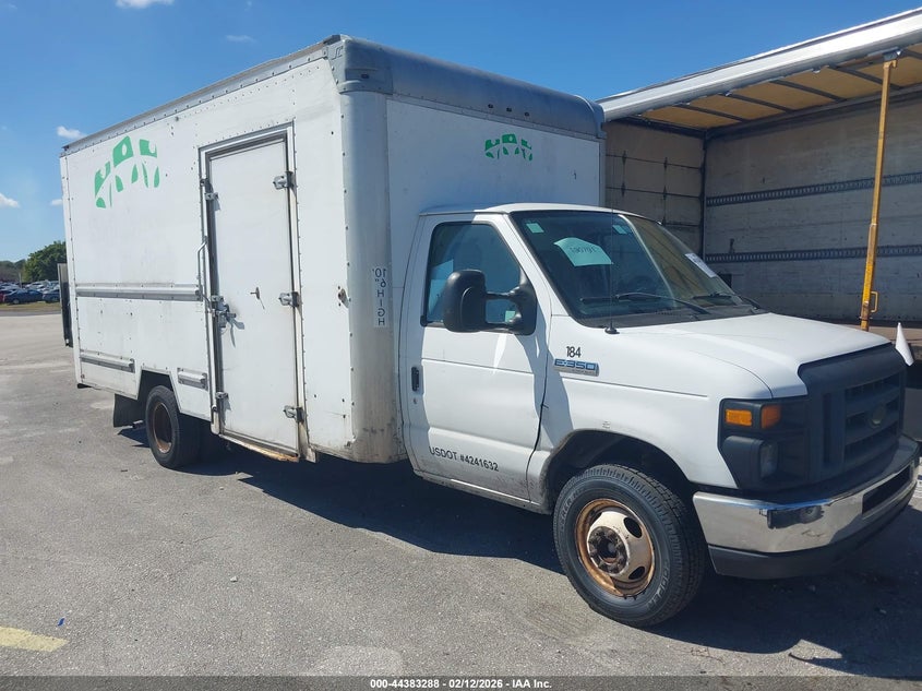 2018 Chevrolet Express Cutaway Work Van
