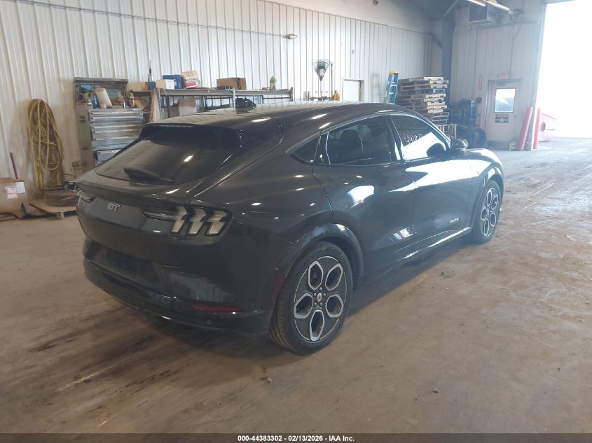 2022 Ford Mustang Mach-E Gt