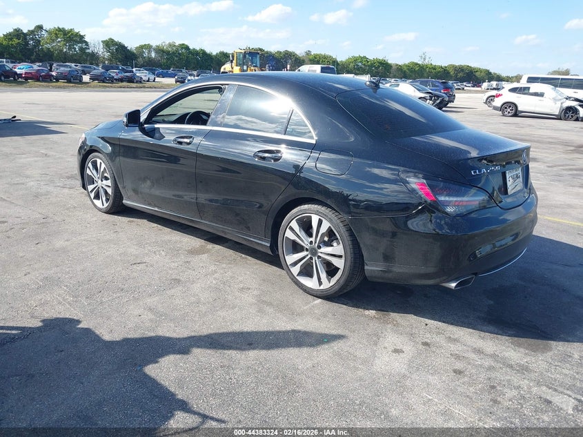 2015 Mercedes-Benz Cla 250