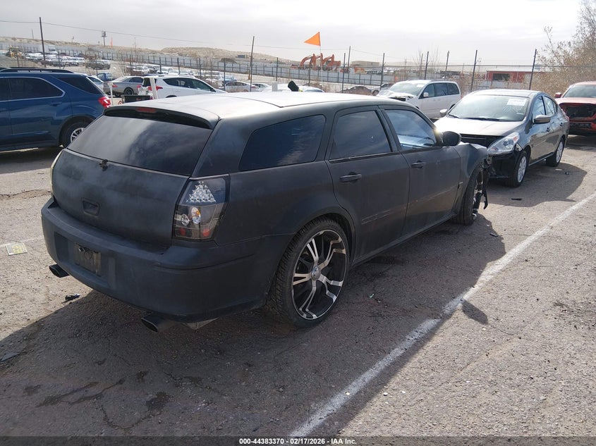 2005 Dodge Magnum Rt