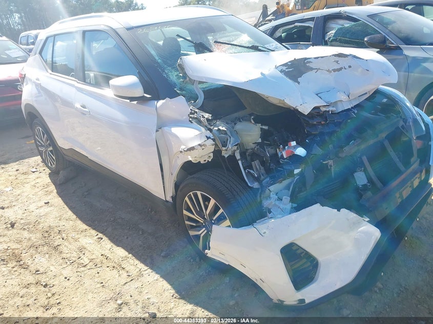 2024 Nissan Kicks Sv Xtronic Cvt