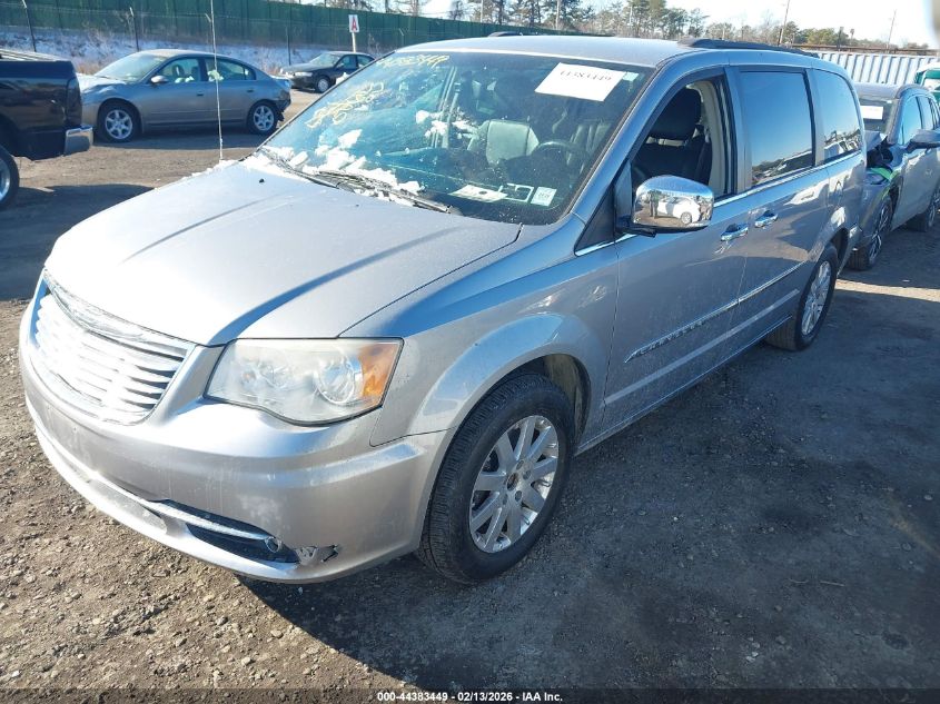 2014 Chrysler Town & Country Touring-L