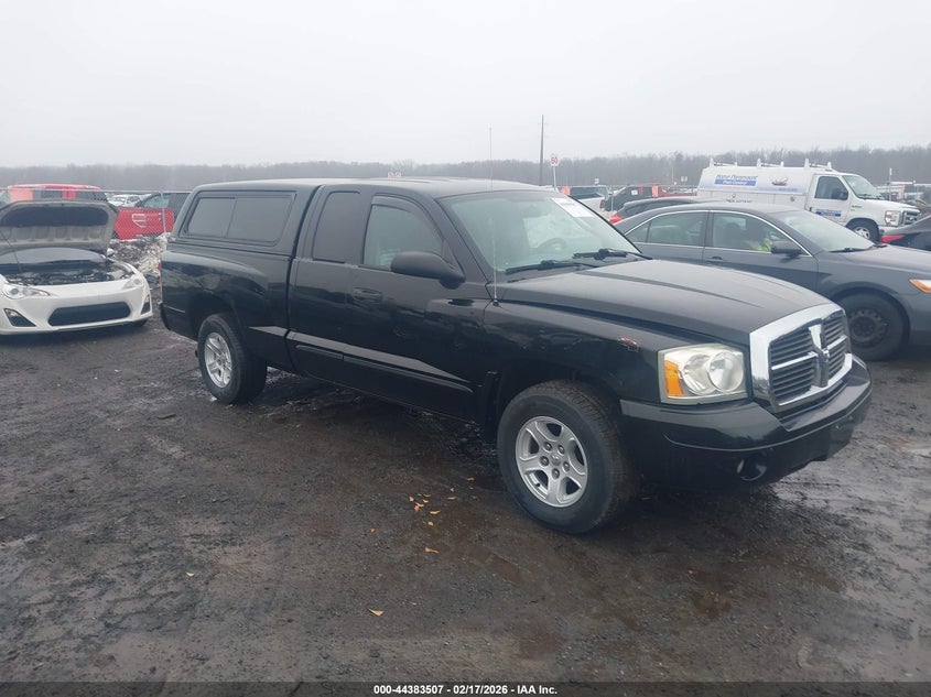 2005 Dodge Dakota Slt