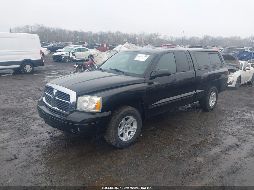 2005 Dodge Dakota Slt