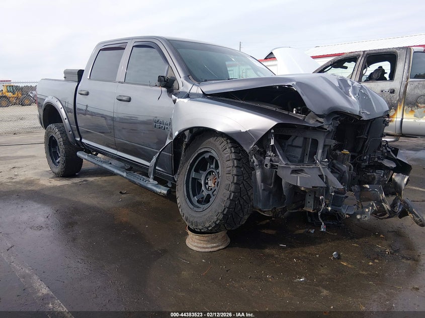 2018 Ram 1500 Express 4X4 5'7 Box