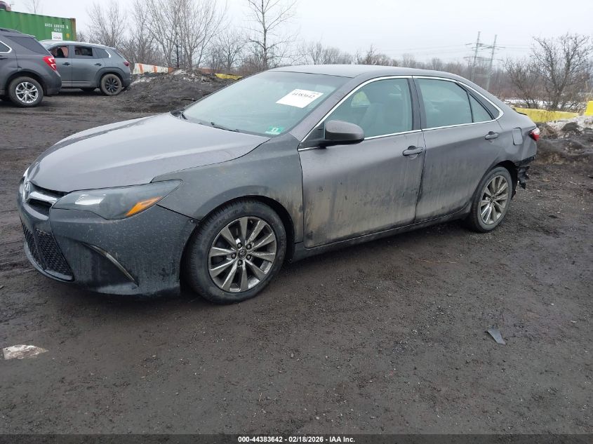 2016 Toyota Camry Hybrid Le