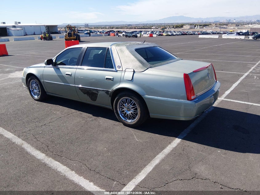 2006 Cadillac Dts Standard