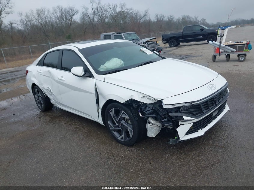 2025 Hyundai Elantra Limited