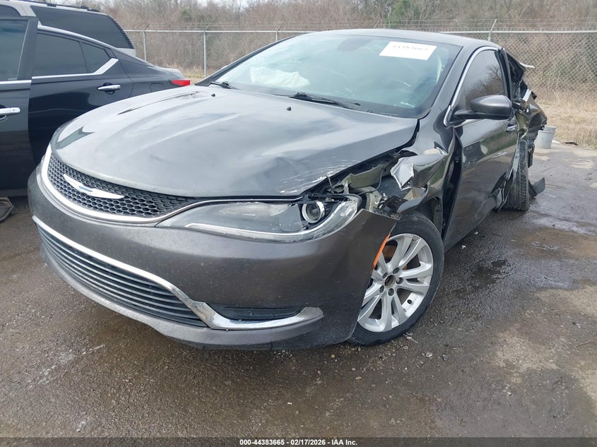 2015 Chrysler 200 Limited