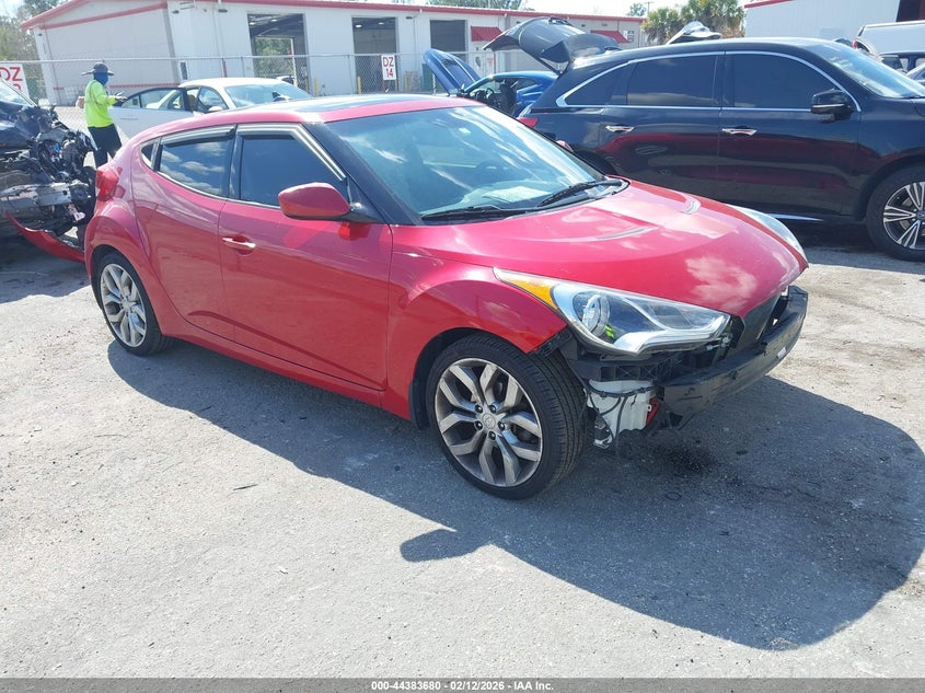 2013 Hyundai Veloster Base W/Black