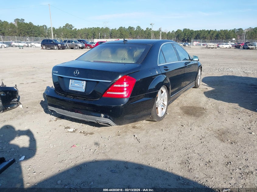 2013 Mercedes-Benz S 550