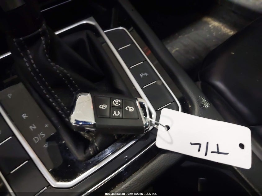 2021 Volkswagen Arteon 2.0T Sel R-Line VIN: WVWSR7AN3ME011939 Lot: 44383838