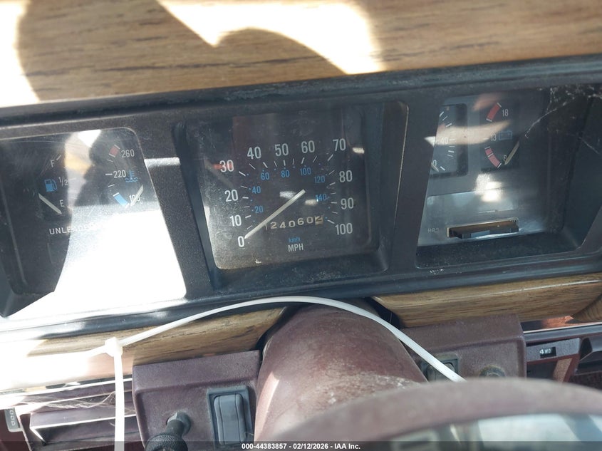 AtlanticExpress - Jeep Grand Wagoneer