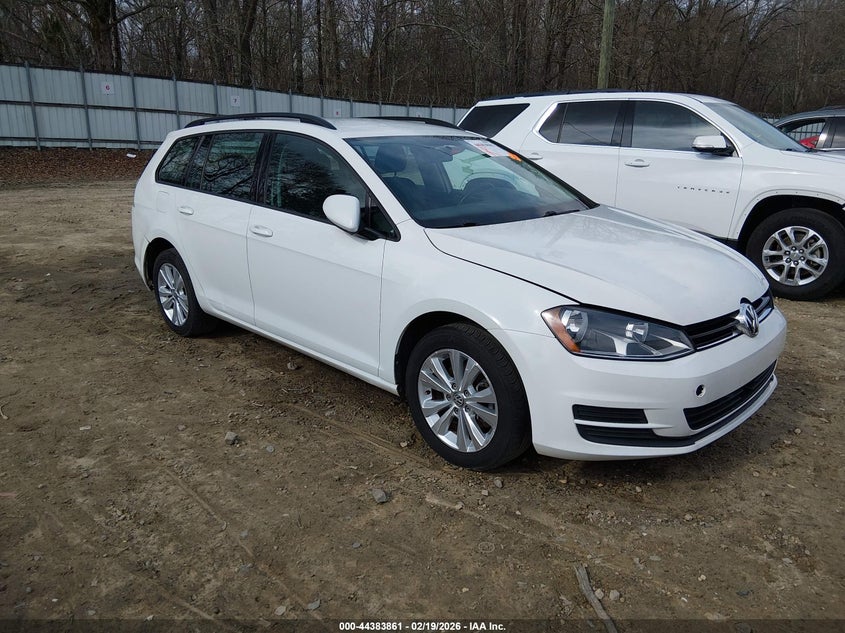 2017 Volkswagen Golf Sportwagen Tsi S