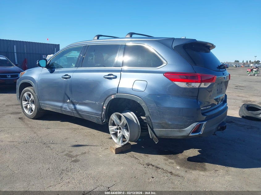 2017 Toyota Highlander Limited