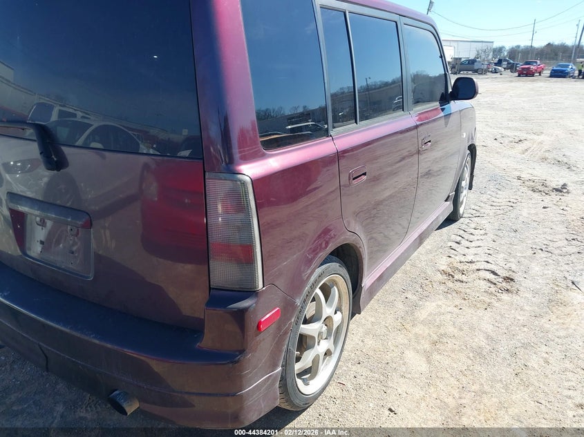 2005 Scion Xb