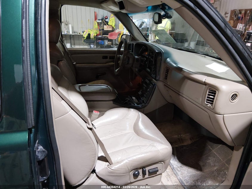 2002 GMC Sierra 1500 Denali