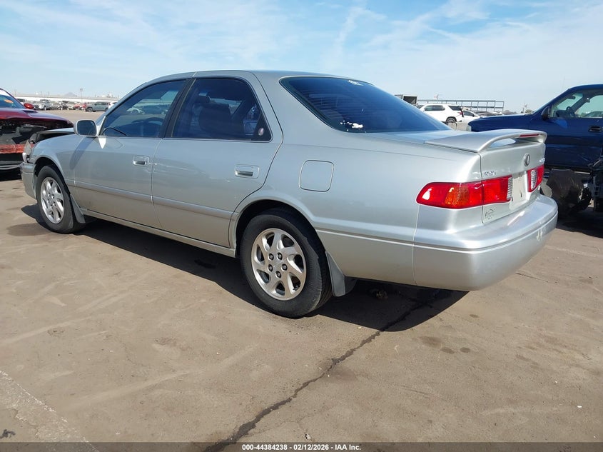 2000 Toyota Camry Le V6