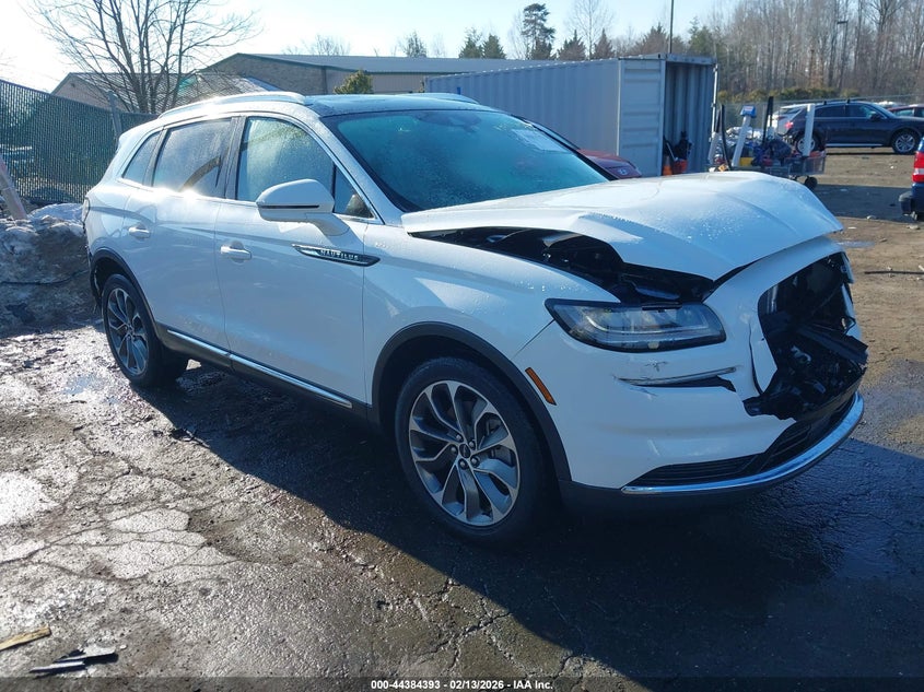 2022 Lincoln Nautilus Reserve