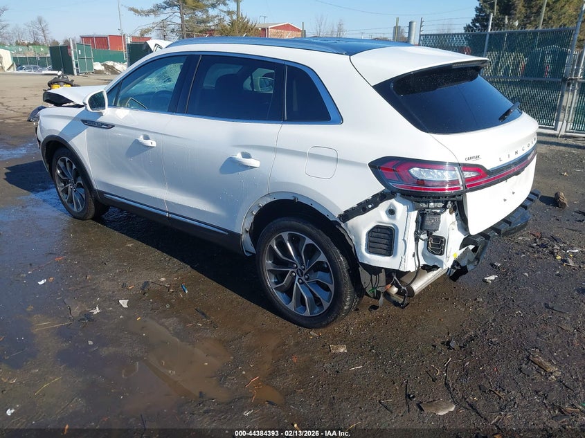 2022 Lincoln Nautilus Reserve