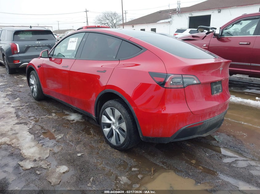 2023 Tesla Model Y Rwd