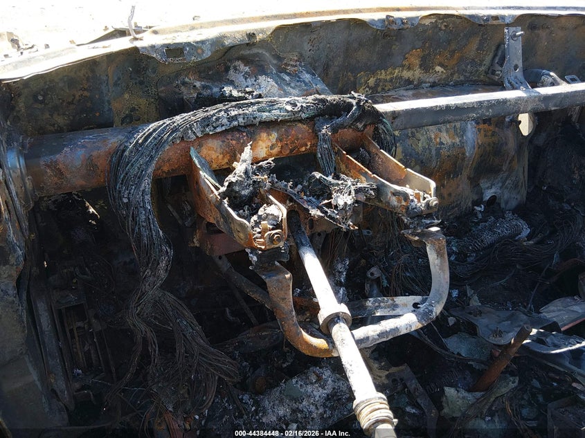 1998 Ford F-250 Lariat/Standard/Xl/Xlt VIN: 2FTPF28L1WCB17031 Lot: 44384448