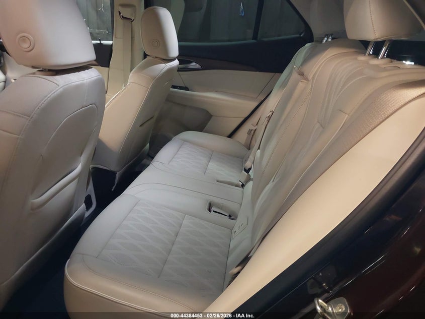 2022 Buick Envision Awd Avenir VIN: LRBFZSR48ND112397 Lot: 44384453