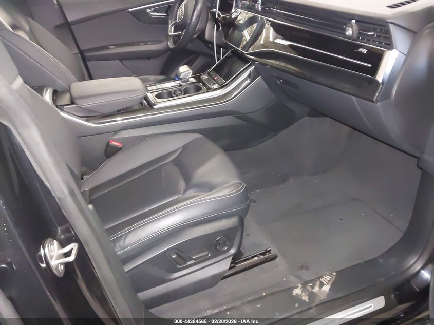 2020 Audi Q8 Premium Plus 55 Tfsi Quattro Tiptronic