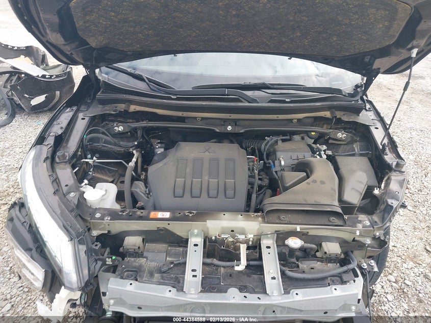 2024 Mitsubishi Eclipse Cross Es S-Awc VIN: JA4ATUAAXRZ034301 Lot: 44384588