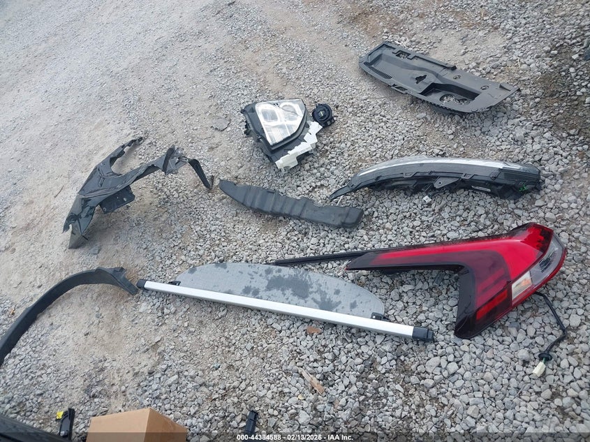 2024 Mitsubishi Eclipse Cross Es S-Awc VIN: JA4ATUAAXRZ034301 Lot: 44384588