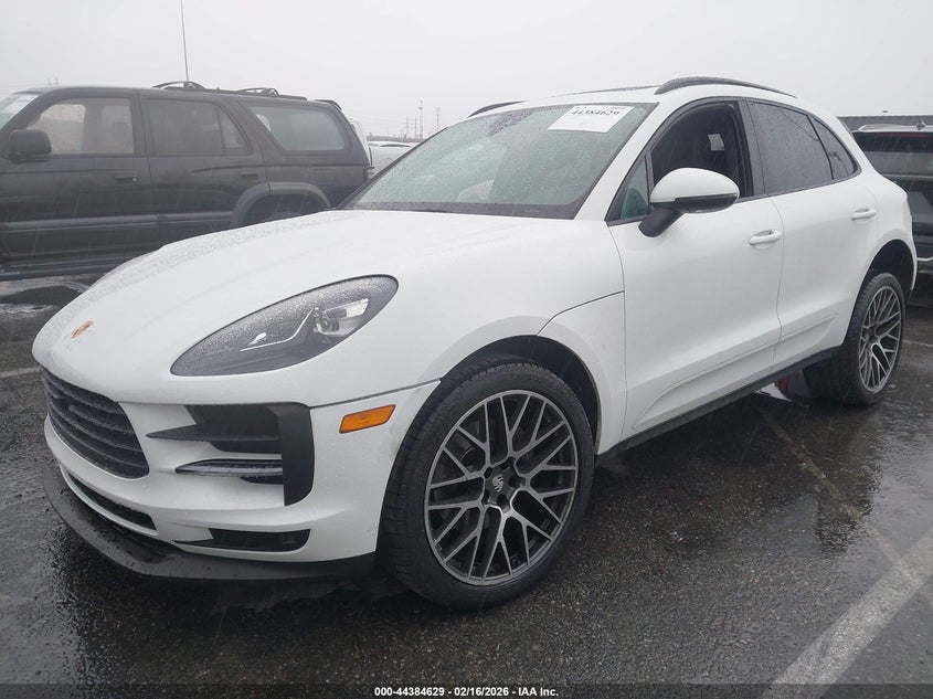 2020 Porsche Macan