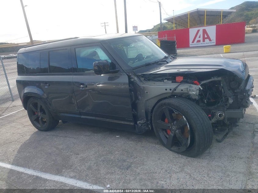 2023 Land Rover Defender 110 X VIN: SALEX7EU5P2136282 Lot: 44384654