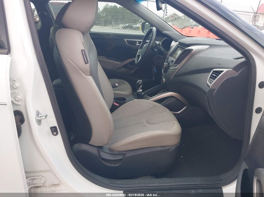 2012 Hyundai Veloster Base W/Gray