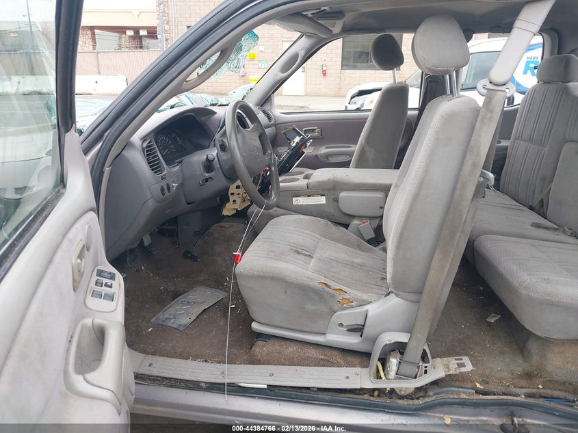 2000 Toyota Tundra Sr5 V8