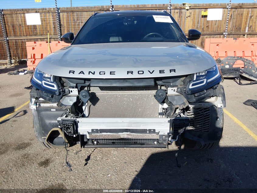 2019 Land Rover Range Rover Velar P250 R-Dynamic Se VIN: SALYL2EX2KA218328 Lot: 44384808