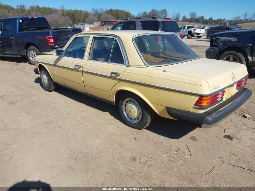 1977 Mercedes 230