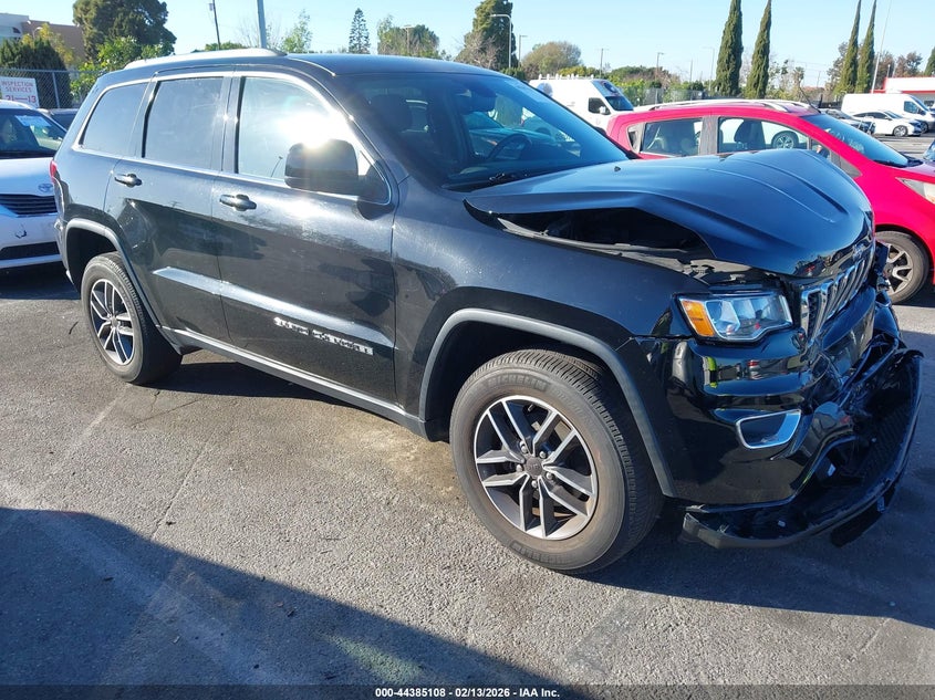2020 Jeep Grand Cherokee Laredo E 4X2