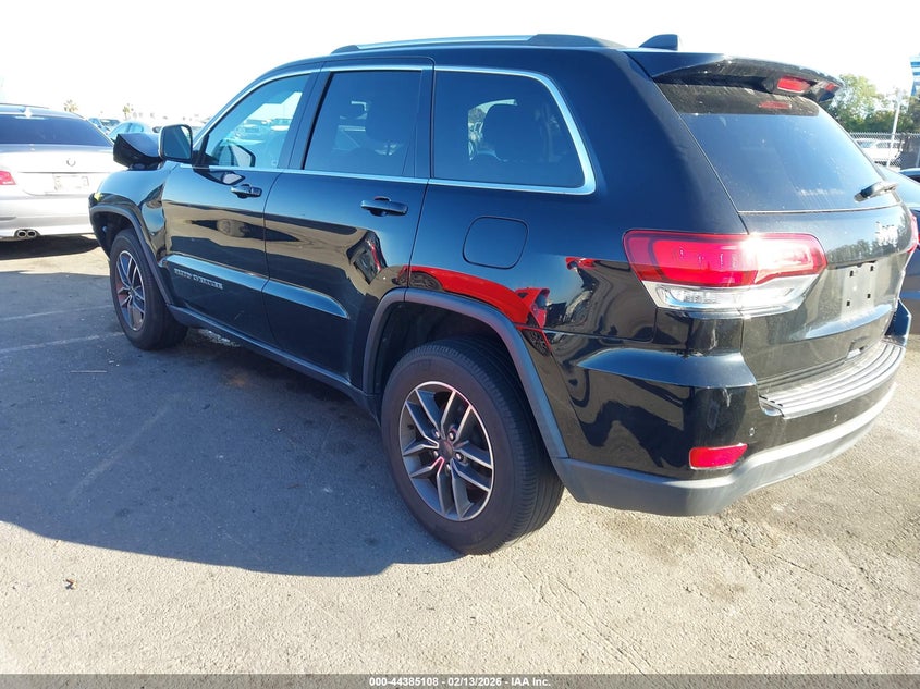 2020 Jeep Grand Cherokee Laredo E 4X2