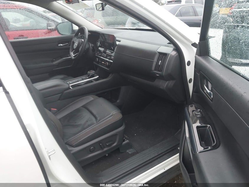 2023 Nissan Pathfinder Sl Fwd