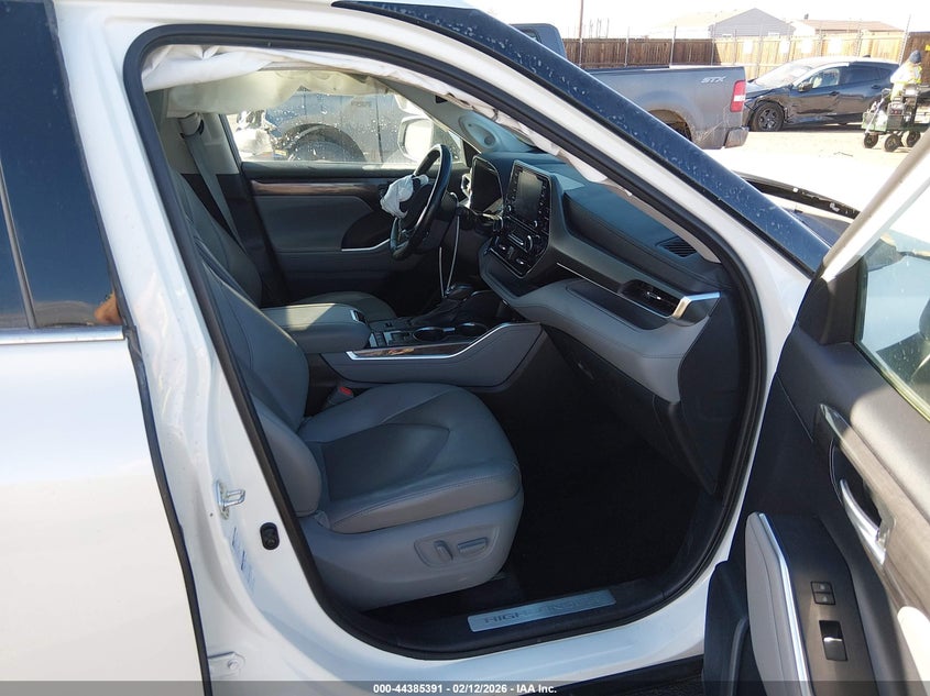 2020 Toyota Highlander Hybrid Limited