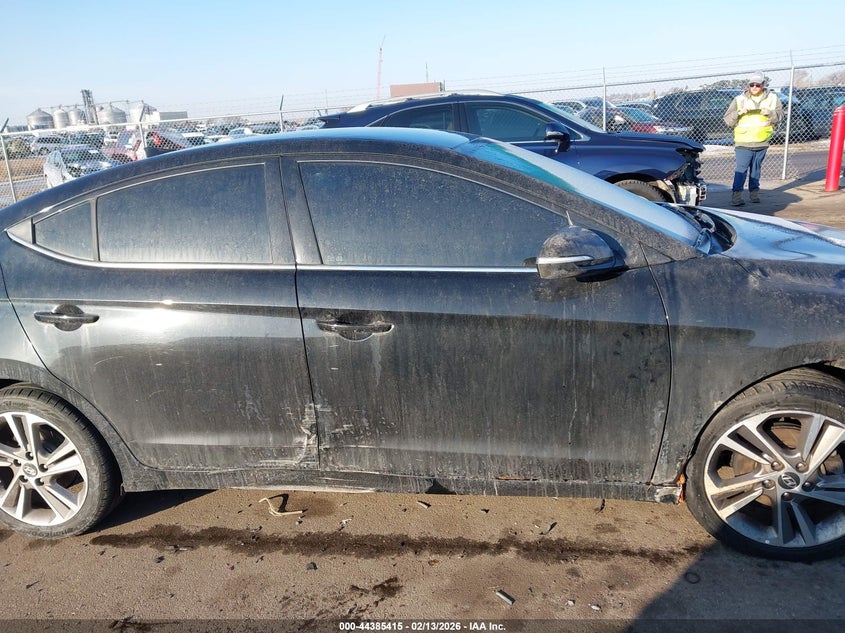 VIN 5NPD84LF2JH299285 2018 HYUNDAI ELANTRA LIMITED
