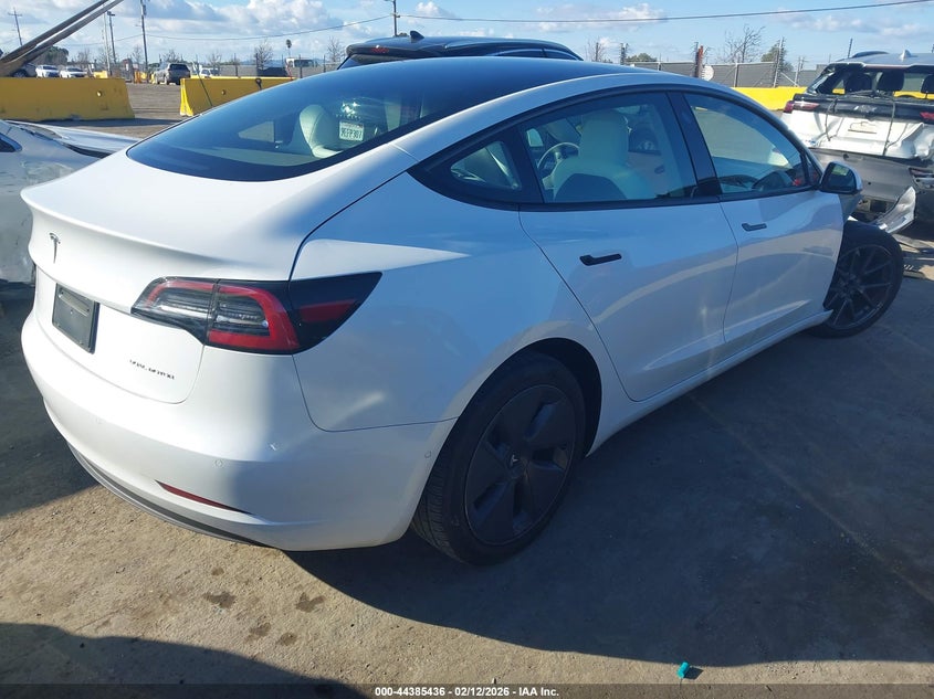 2022 Tesla Model 3 Long Range Dual Motor All-Wheel Drive