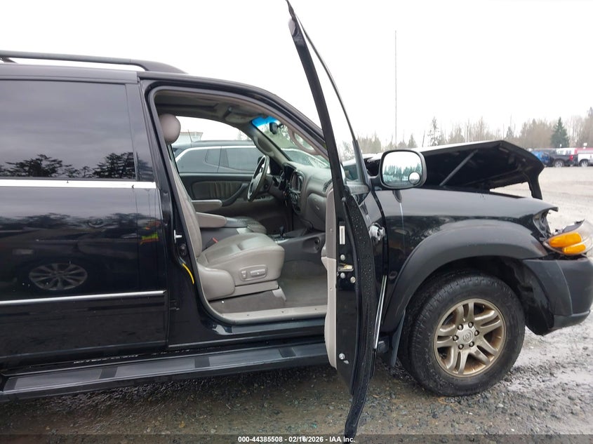 2004 Toyota Sequoia Limited V8