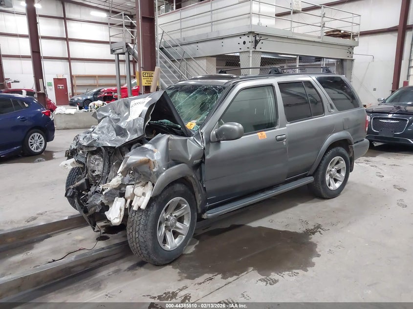 2004 Nissan Pathfinder Le Platinum